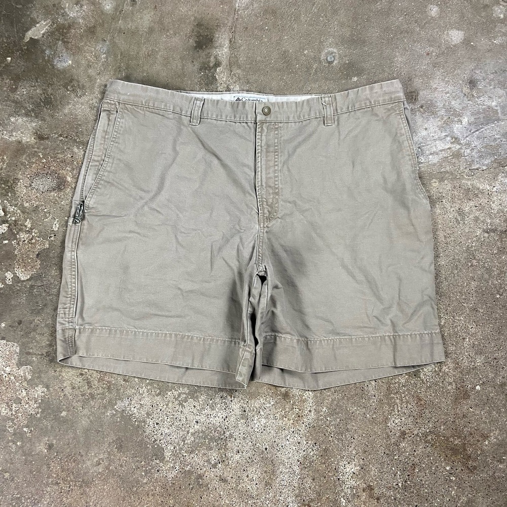 Vintage 90s Columbia Canvas Shorts Size 42 Beige Flat Front Outdoor Hiking Wear